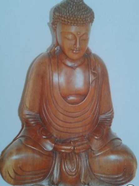 Buddha aus Holz (Handarbeit)