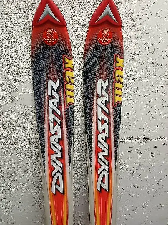 Sci DYNASTAR lunghezza 170 cm, buono stato, anche il fondo