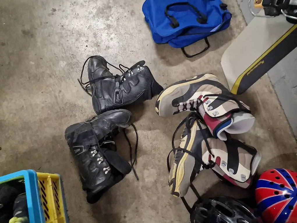 Snowboard Schuhe Gr 40 oder 48