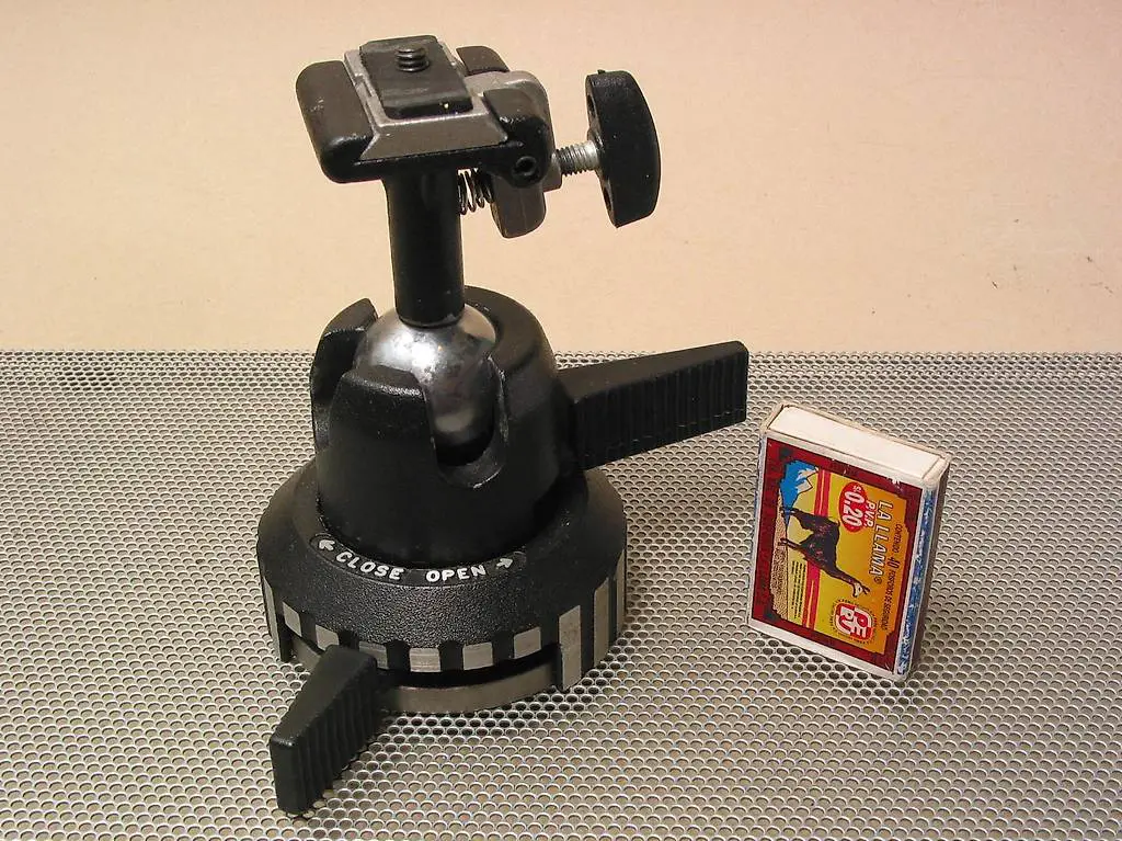 MANFROTTO Kugelkopf Mod 108 Stativkopf Profi Kugelgelenk TOP