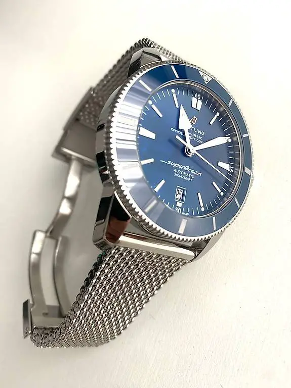 Breitling Superocean Heritage 46mm blau
