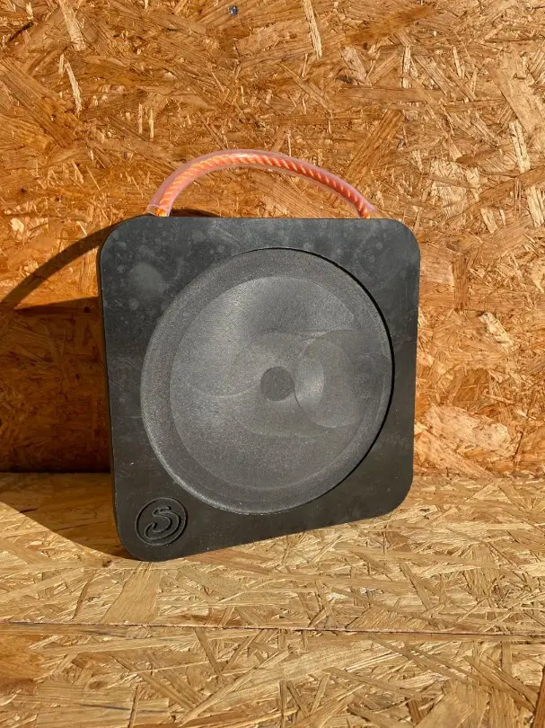 Kunststoffunterlageplatte inkl. Trageriemen 300x300x40 mm