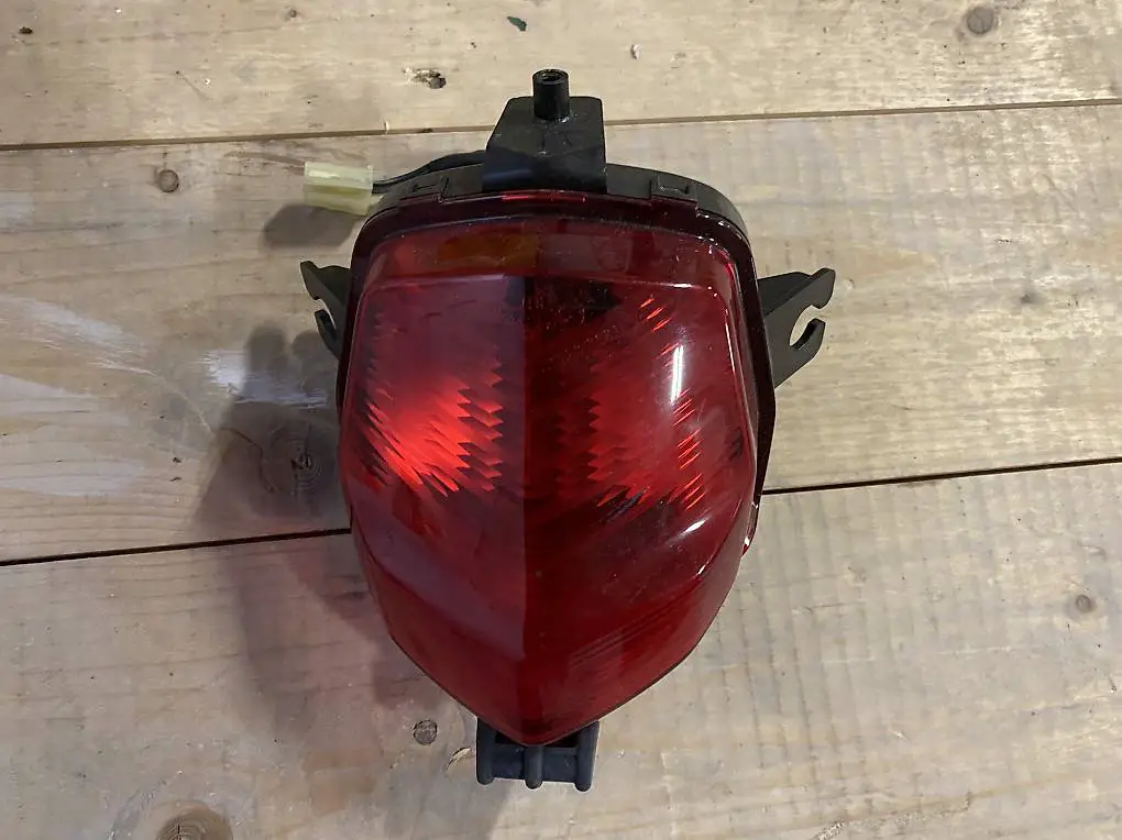 Suzuki GSF Bandit 1250 Rücklicht