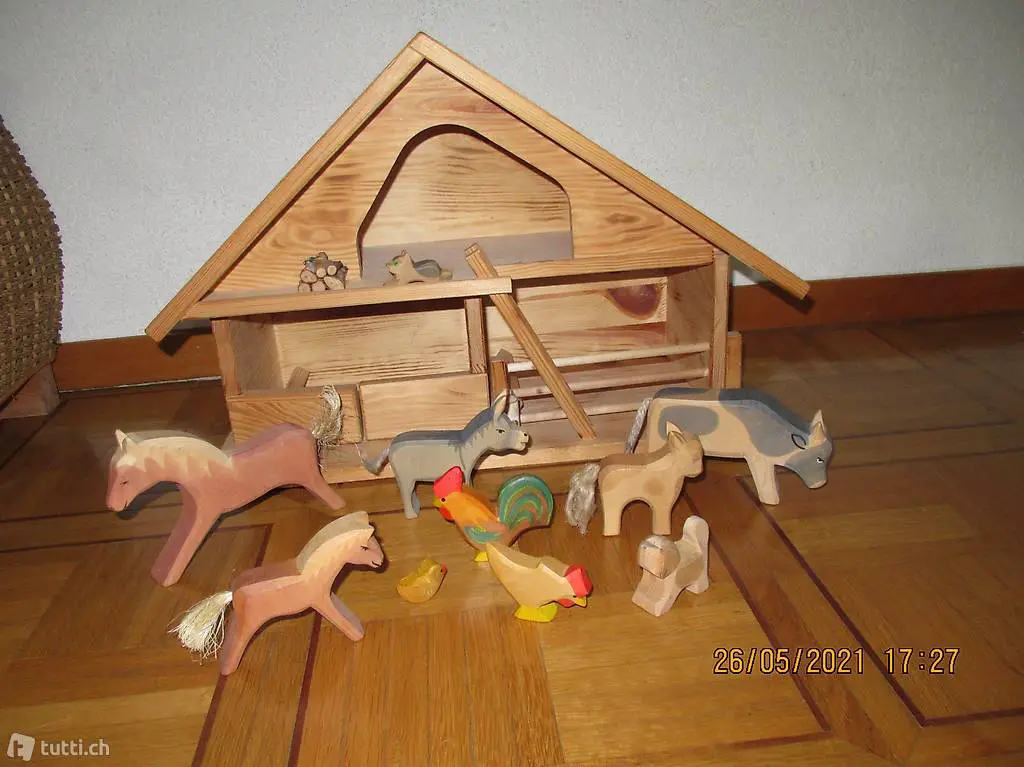 Holzstall, Spielstall, Bauernhof, Scheune