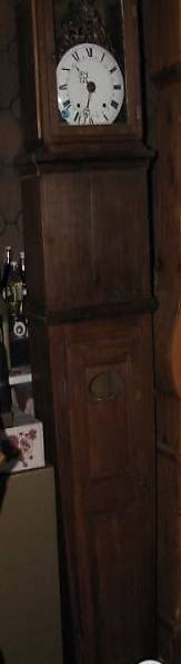 Eine der ältesten "Comtoise"-Standuhr von 1765