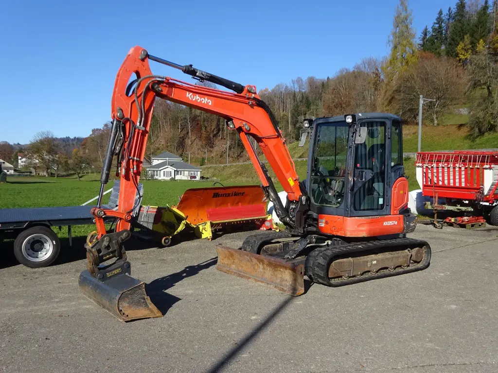 Bagger Kubota KX057-4