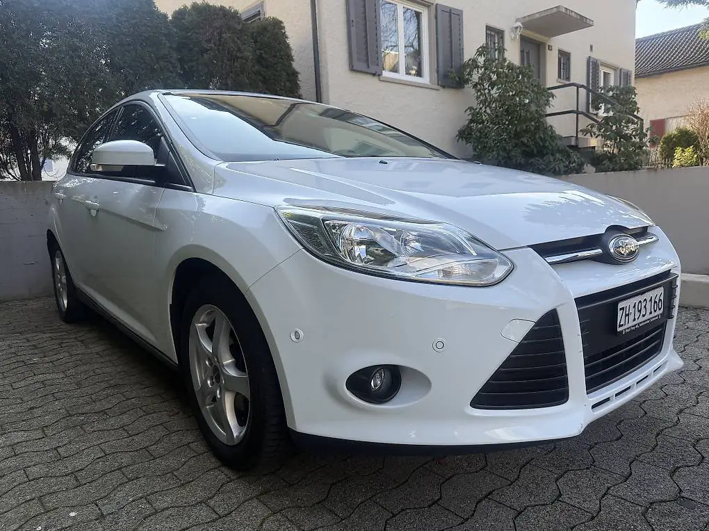 Ford Focus 1.0 SCTi ECOnetic 2013 mit 108"000km