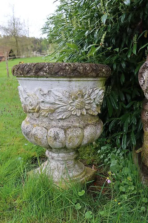 Pflanzkübel, Übertopf, Pflanzgefäss (Diverse Grössen)