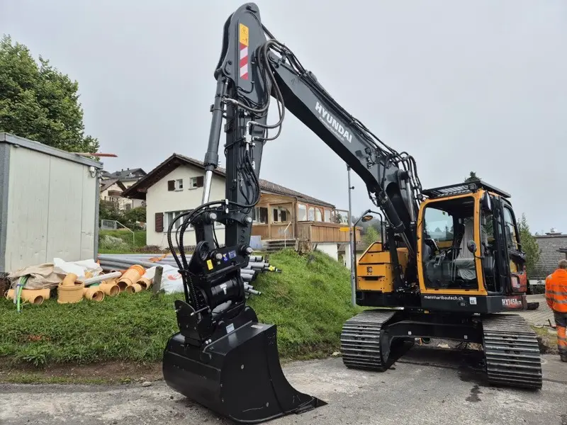 Kurzheck-Raupenbagger Hyundai HX145ALCR