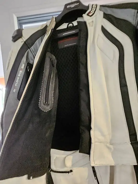 Top IXS Motorrad Lederkombi Gr. 46, Saison Start