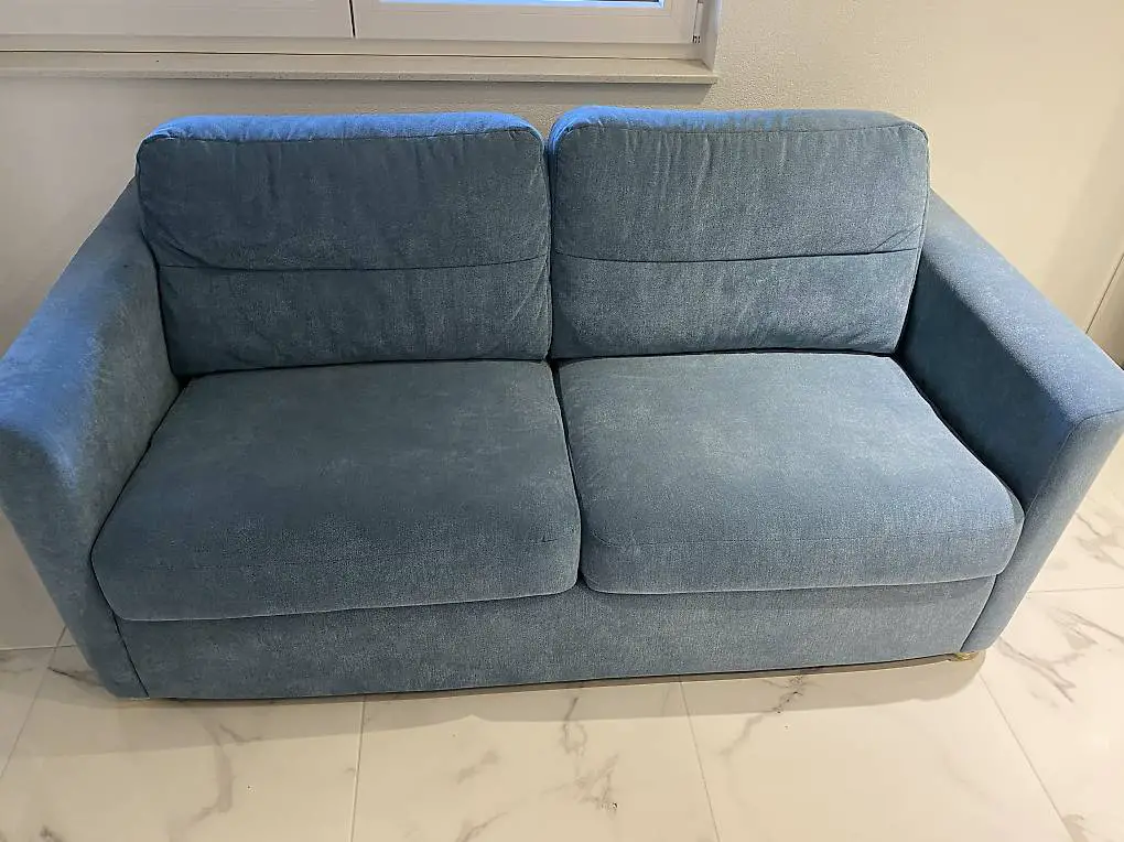 Schlafsofa neuwertig von Micasa