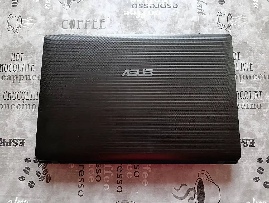 Asus X53E Laptop Windows10 PRO Intel I5 (Originalverpackung)