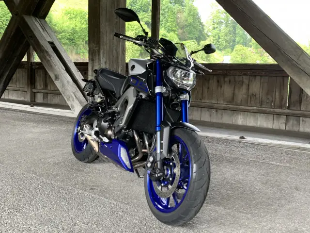 yamaha mt-09