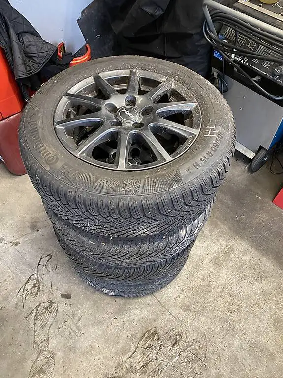 4x Rial Felgen inkl. Reifen - 205/60 R15 91H - Winter M+S