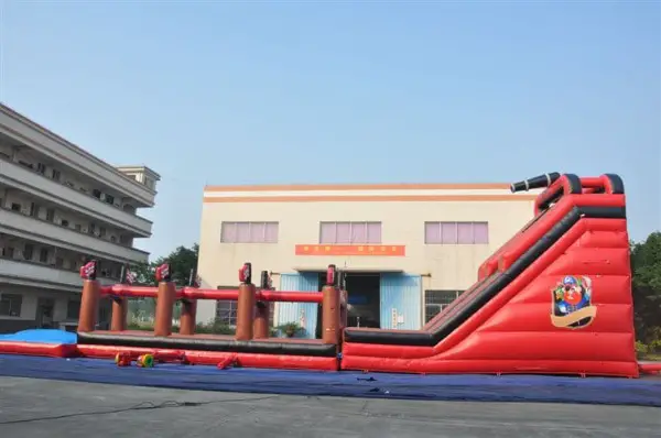 Vermietung von Wasserrutschen, Hüpfburgen und vielem mehr