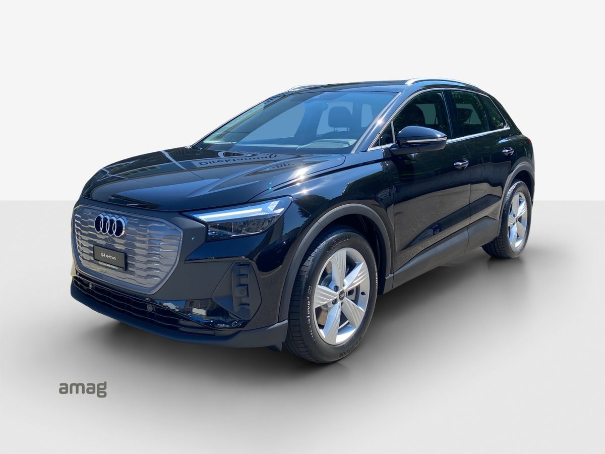 AUDI Q4 45 e-tron quattro