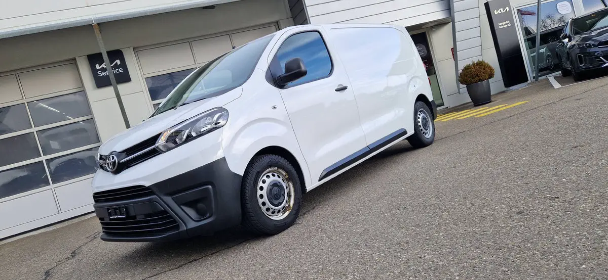 toyota proace van l1 1.6 d terra