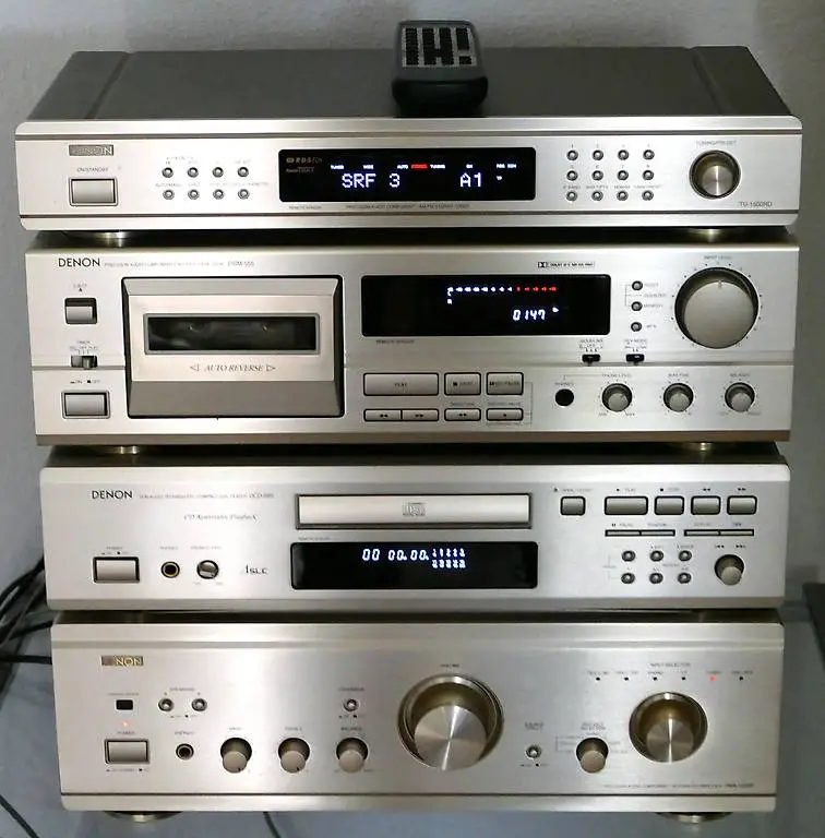 DENON PMA-1055R Gold Highend Vollverstärker 43cm