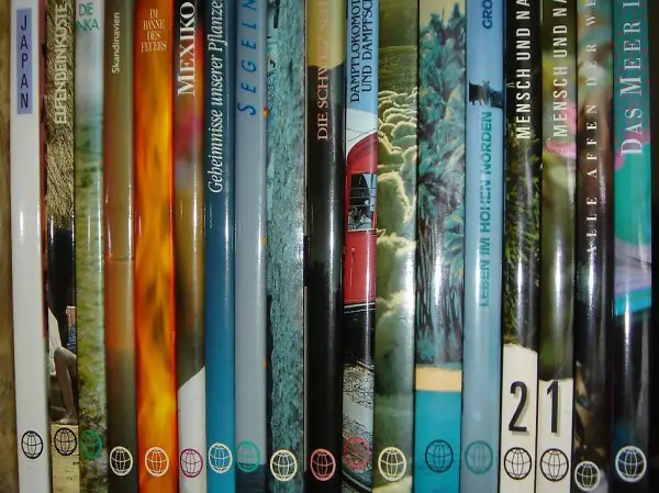  Mondo Bücher neuwertig, alte und vergriffene