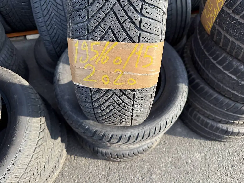 4 Winterreifen 195 /60 /15