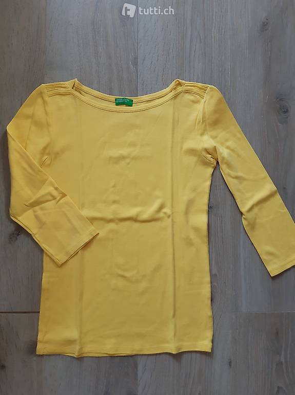 T-shirt Benetton, jaune avec encolure bateau, taille S