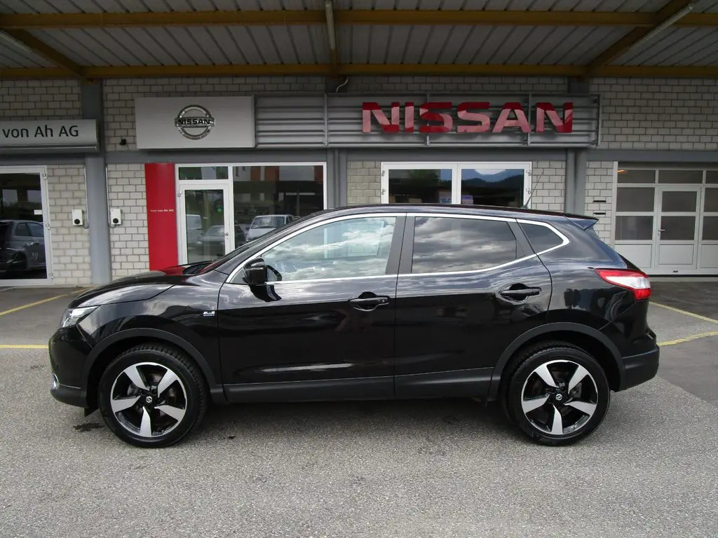 NISSAN Qashqai 1.6 dCi N-Connecta 4x4