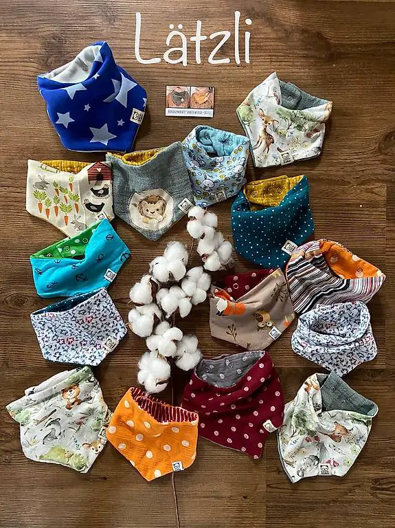 NEU Handgenähte Baby Sabberlätzli