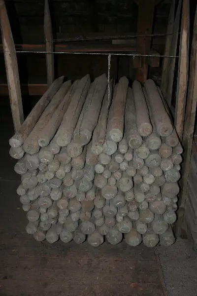 Holz Zaunpfähle aus Schweizer Holz