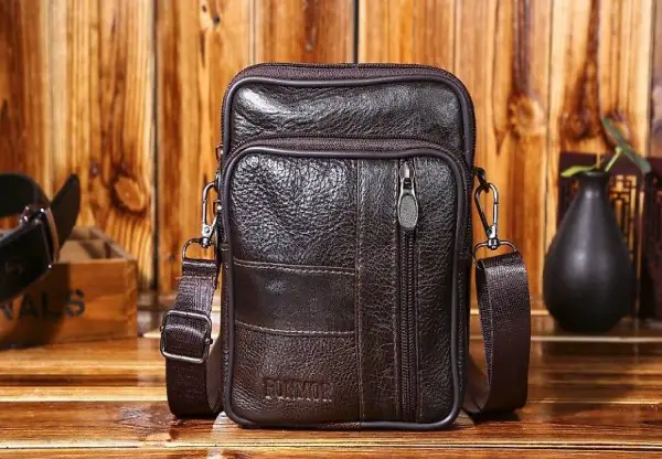 Borsa in pelle , nuova