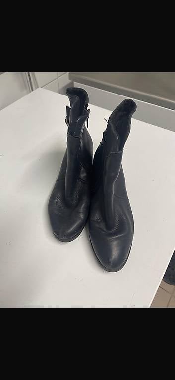 Damenschuhe mit Absatz