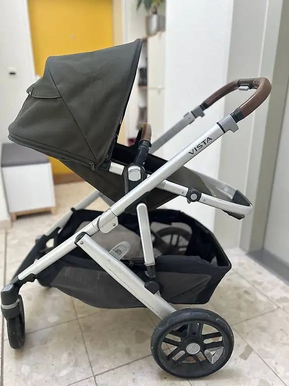 uppababy vista v2 dunkelgrün