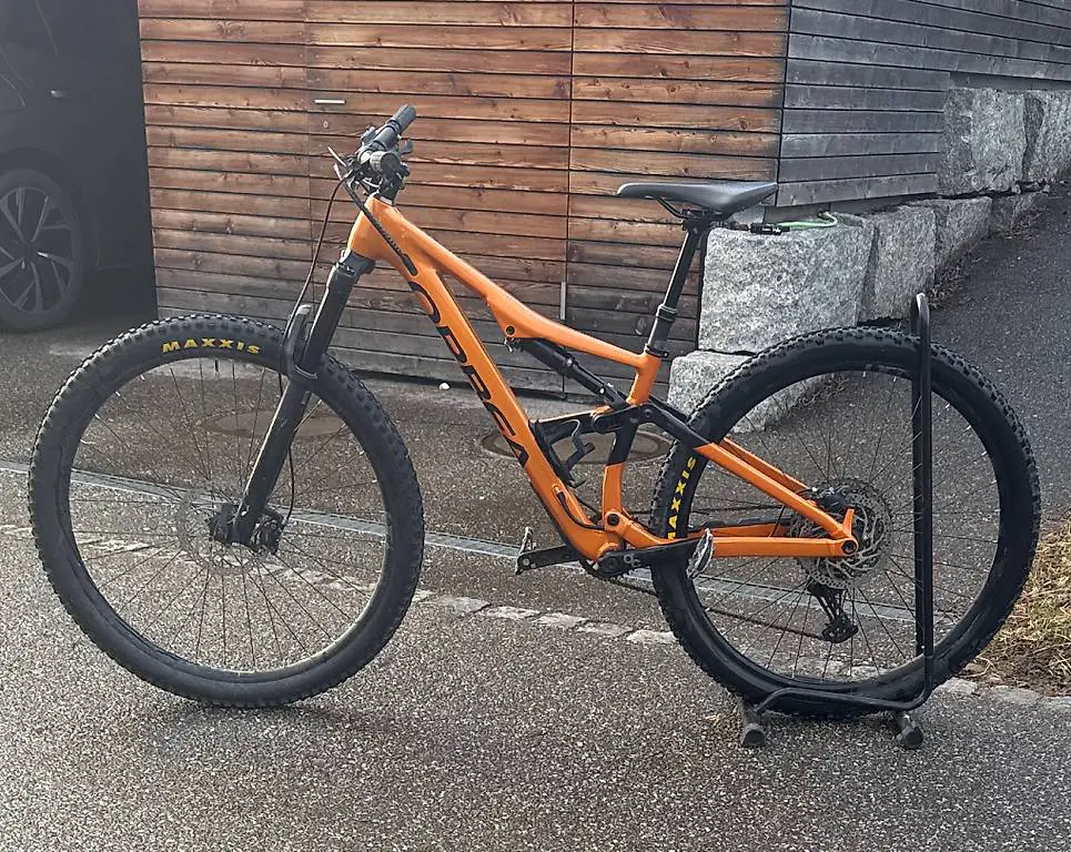 Orbea Occam H30 orange/Black