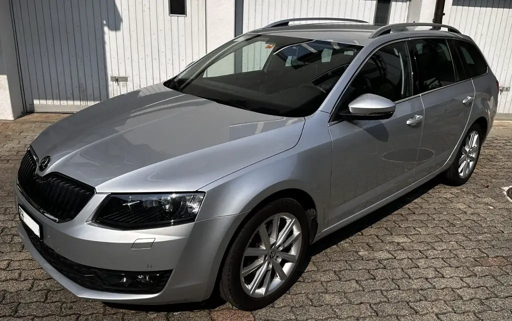 SKODA Octavia Combi 1.4 TSI 150 Ambition DSG