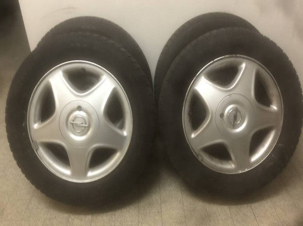  4x Opel Felgen inkl. Reifen - 195/60 R15 88H - Sommerreifen