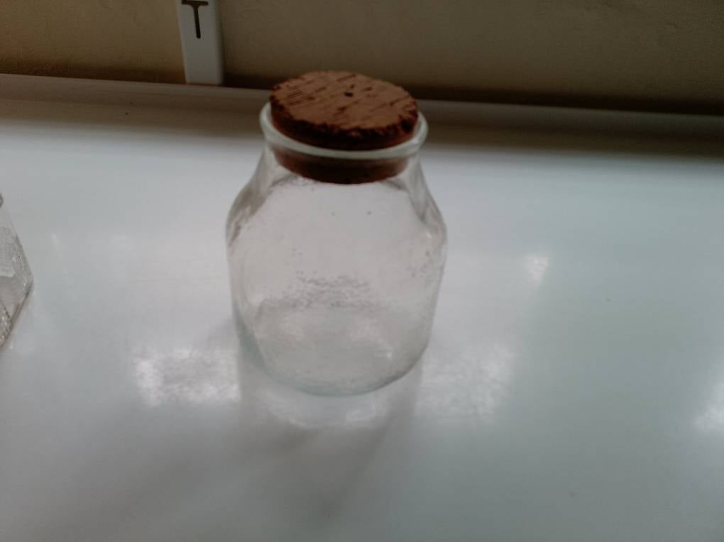 Weingestell, Steinguttopf, Rumtöpfe