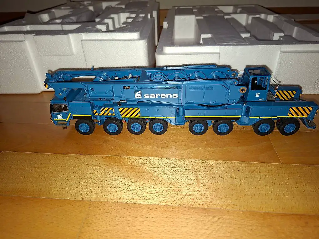 Liebherr LG 1550 Sarens, Massstab 1:50, YCC
