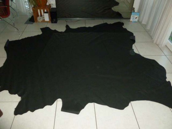 Lederhaut schwarz gross / NEU Ganz / 5.7 m2 Top Qualität