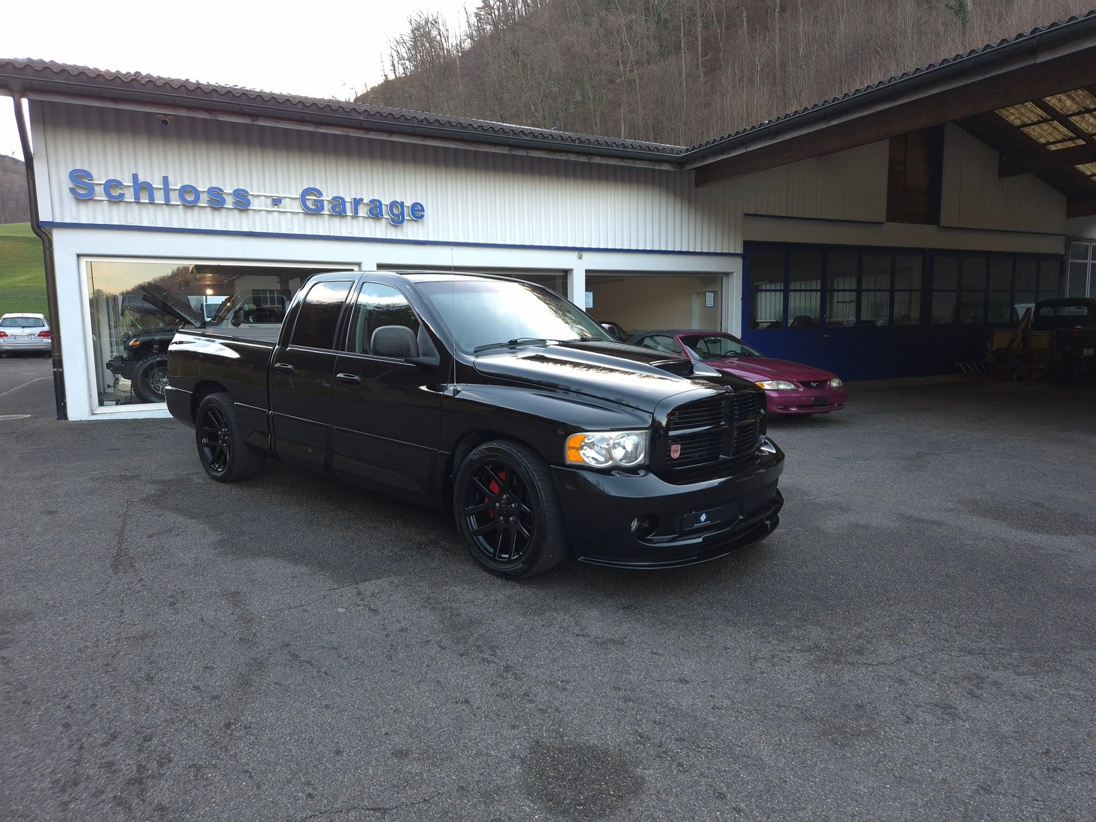 dodge ram 1500 srt-10