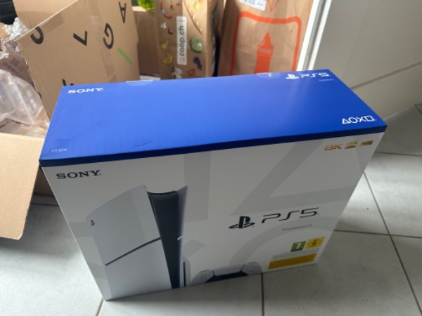 PlayStation 5 gebraucht - Preis verhandelbar, Slim Disc Edition