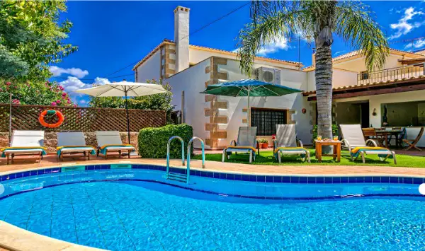 AP-2818 Kreta, Spilia: Steinhaus mit Pool zu verkaufen