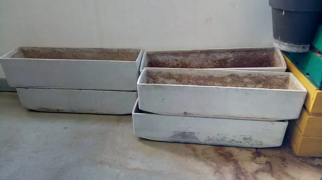 Blumenkästen aus Eternit - 5 Stück