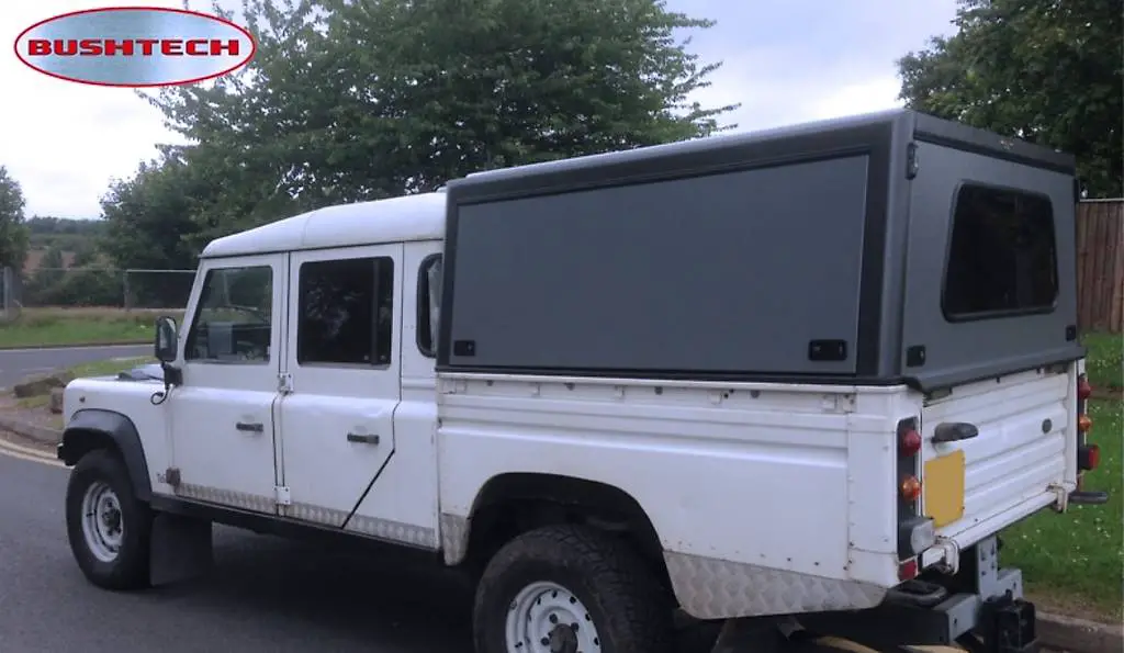 Hardtop Bushtech Land Rover Defender 130 (NEU )