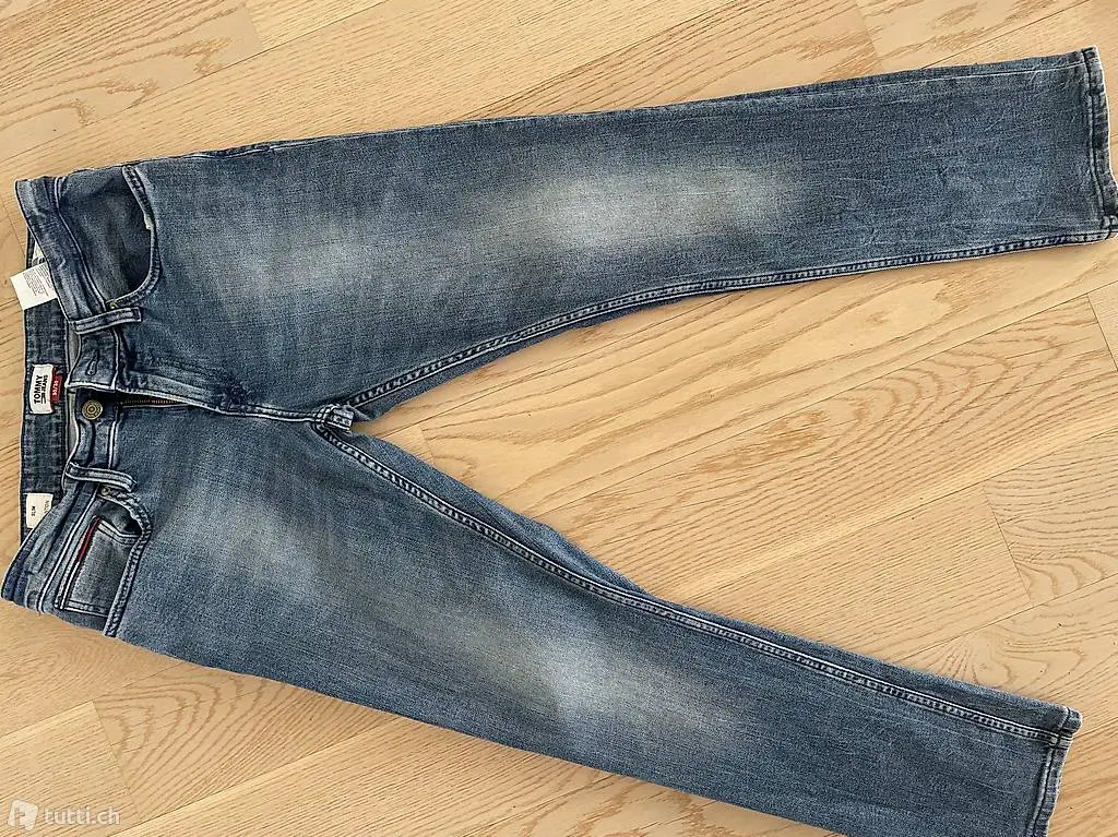 Jean Grösse 30/30 von Tommy Hilfiger