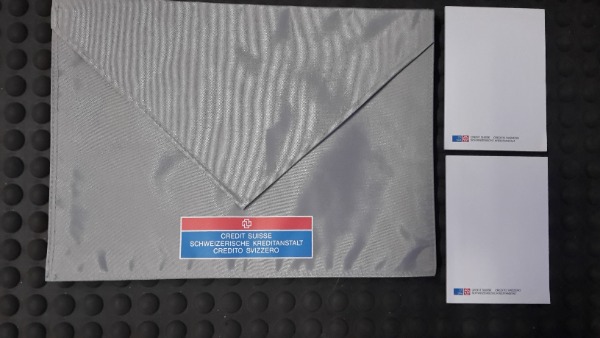 Rarität eine neue Aktenmappe Credit Suisse