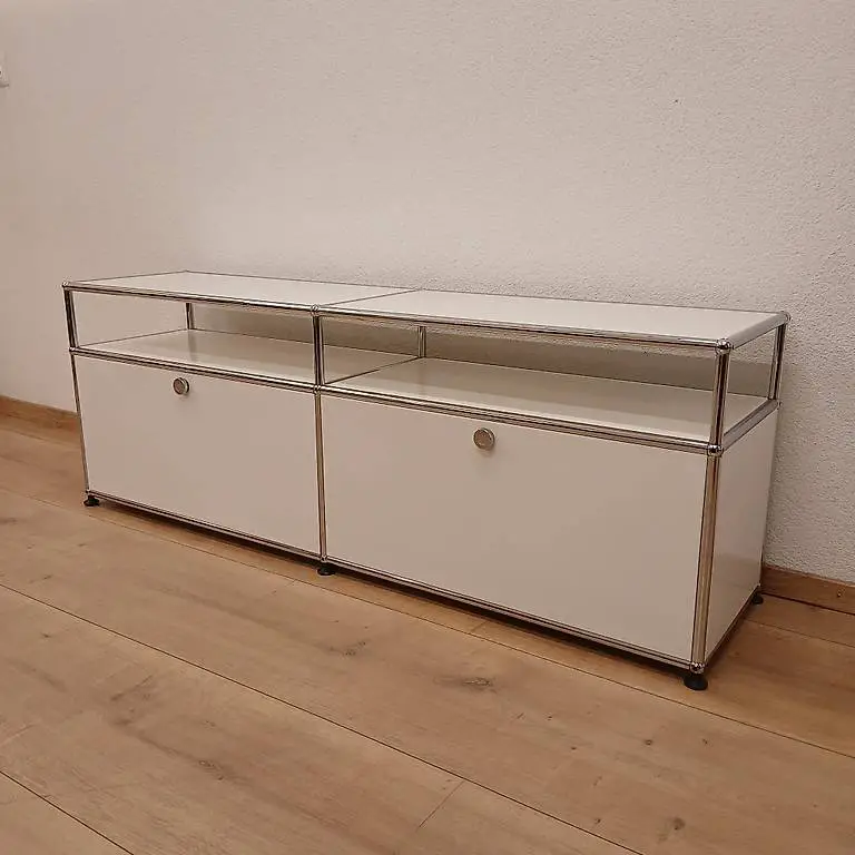 USM Haller TV Möbel Reinweiss