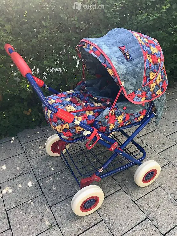 Puppenwagen