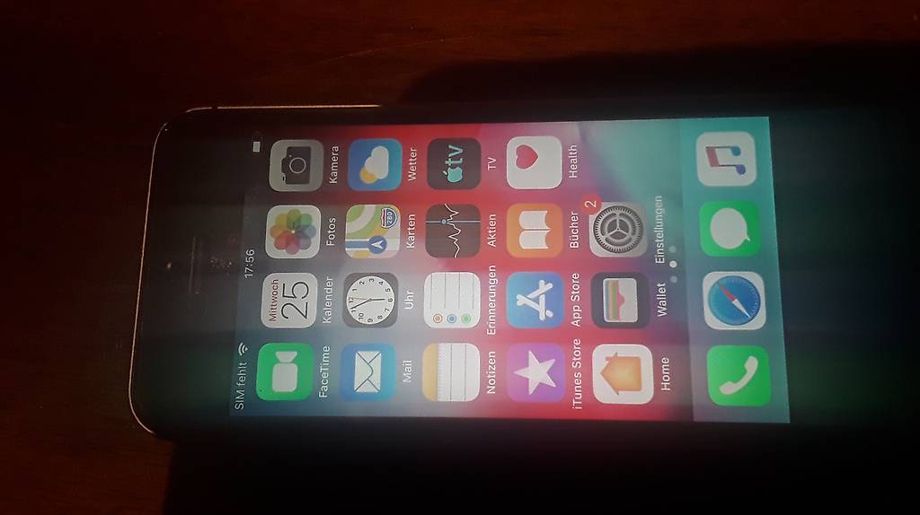 Sehr gutes iPhone 5S 32 GB Kapazität, top Akku, Ladekabel