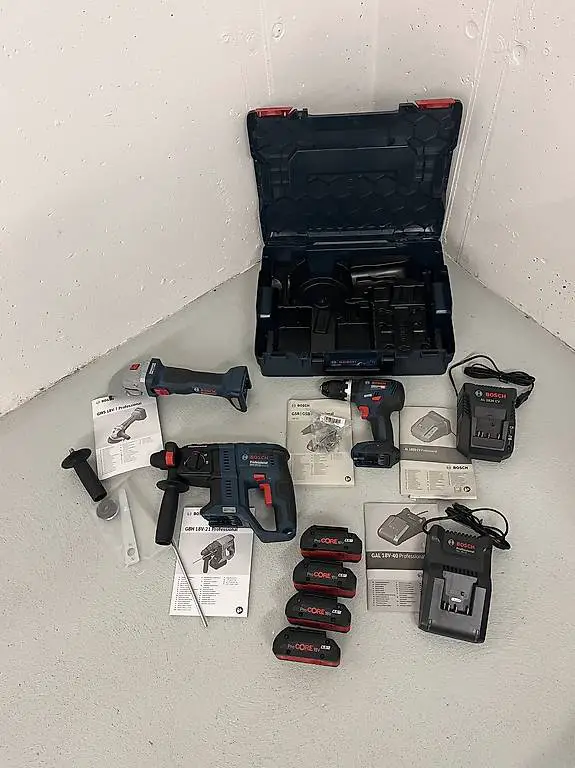Bosch Set XL Bohrhammer Akku Schrauber Winkelschleifer Neu