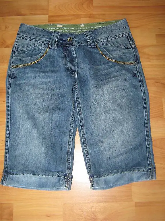 Diverse Damenshorts, Grösse 36 je 8.-