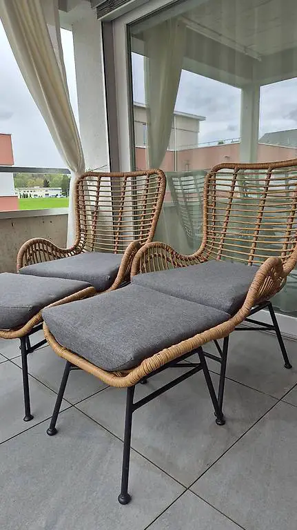 Loungesessel 2x mit Fussablage inkl. Kissen